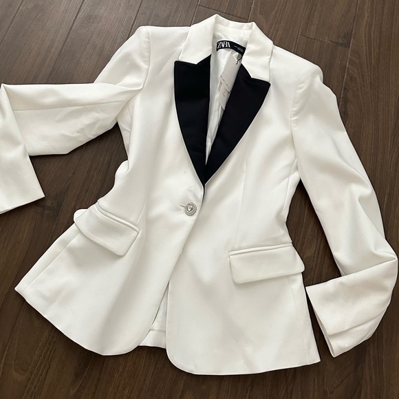 Men'S Off White Poly/Rayon With Black Satin Stripe Flat Front Tuxedo Classic Fit Pant main image 0